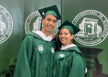 Primeros estudiantes internacionales de la Maestría en Estudios Culturales y Humanísticos culminan su grado en el RUM