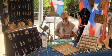 Lajas se prepara para celebrar la Tercera Edición del Junte de Artesanos en La Parguera. 