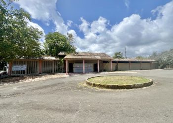 Se inicia la demolición del antiguo CDT para dar paso a un moderno Complejo de Seguridad y Emergencias Municipal en Luquillo