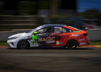 Kia compite en carrera de circuito en Puerto Rico
