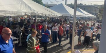 Cientos de familias peñolanas se benefician de Mercado Familiar
