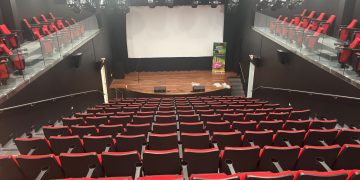 Aibonito Celebra la Gran Inauguración del Renovado Teatro Encanto