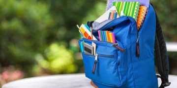Ciales equipa a los estudiantes para el regreso a clases 206-2027