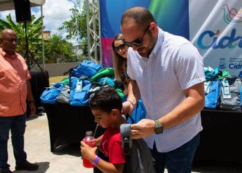 Cidra entregará 200 bultos con materiales escolares para apoyar el regreso a clases