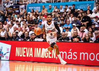 Leones defienden el Pachín e igualan serie