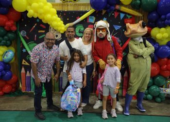 Más de 1,000 niños y niñas participaron de la celebración de Regreso a Clases en Río Grande