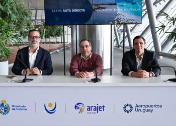 Aeropuerto de Carrasco y Arajet suman una nueva conexión directa a Punta Cana