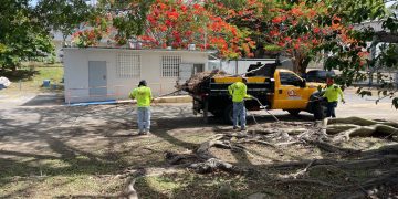 Alcalde de Quebradillas Heriberto Vélez  anuncia colaboración con las escuelas del pueblo