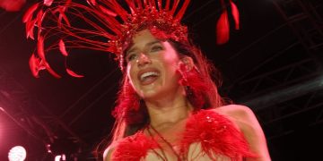 Aria Vega lleva la esencia del Carnaval de Barranquilla a Puerto Rico con su debut en el Melody Fest