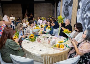 FLORECER CON PROPÓSITO: UN ENCUENTRO QUE TRANSFORMÓ EL DUELO EN PROPÓSITO
