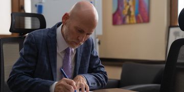 Senador presenta nuevo código que transforma y unifica los procesos legales cotidianos en Puerto Rico