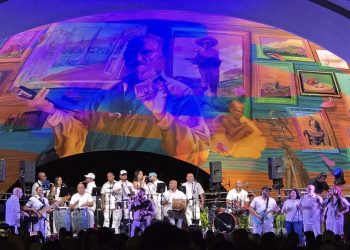 El Gran Combo hoy en Cayey para el cierre de las Fiestas en la Plaza.