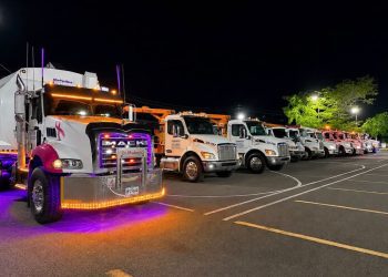 Fajardo inicia nuevo modelo de recogido de escombros y material vegetativo