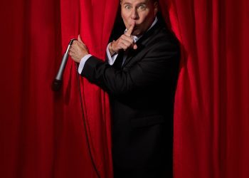 El Late Night con Raymond Arrieta suma nuevas funciones ante la  gran acogida del público