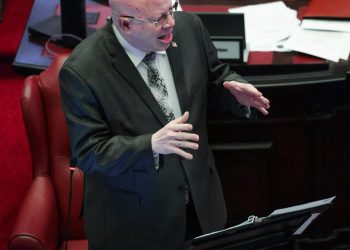 Senado aprueba proyectos sobre educación, bienestar animal y derechos de los contribuyentes