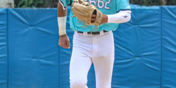 Yadiel Santiago Quintana, talento joven que comienza a destacarse en el béisbol puertorriqueño