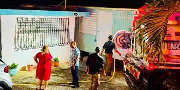 Administración Municipal de Río Grande lleva agua casa por casa ante el racionamiento