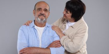 UCC anuncia simposio sobre demencia, dolor y uso de sustancias