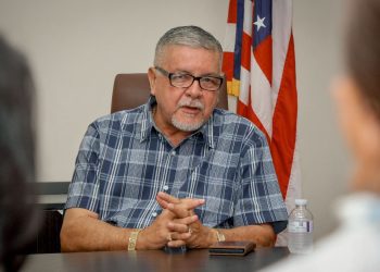 Es un caso para el FBI, señala el alcalde de Arecibo ante presunto esquema con tarjetas electorales