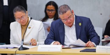 Senador Juan Oscar Morales encabeza mesa redonda sobre el Proyecto del Senado 971