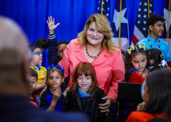 Gobernadora Jenniffer González Colón y el Secretario de Educación destacan expansión histórica del Programa de Educación Bilingüe