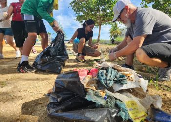 IMPACTO AMBIENTAL: SCUBA DOGS SOCIETY LOGRA EXITOSA LIMPIEZA INTERNACIONAL DE COSTAS EN PUERTO RICO