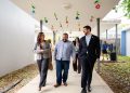 LRA y Departamento de Educación formalizan alianza para fortalecer oportunidades educativas en CROEC
