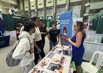 Buscan maestros de Puerto Rico para trabajar en escuela en Florida