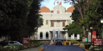 Iniciativa de Farmacia se destaca por fortalecer la seguridad en la administración de medicamentos