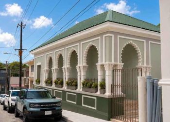 Cayey trabaja en la restauración la la Casa Benigno Fernández García