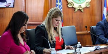 Cámara estudia incluir a Cayey y Cidra en rutas de transporte colectivo hacia la zona metropolitana