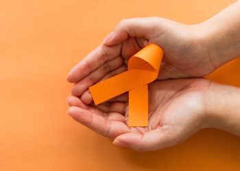 Cayey se vistió se naranja hoy para educar sobre a prevención del suicidio