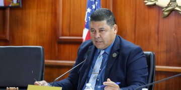 Ante incomparecencia previa, Cámara cita a jefe del DRNA bajo apercibimiento de desacato por controversia de arena en Guayama