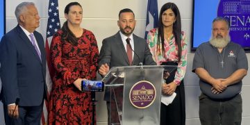 PPD en el Senado sale en defensa de trabajadores de Educación