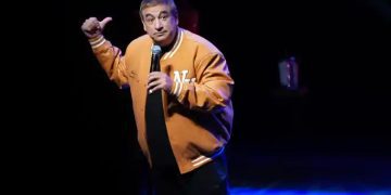 MIGUEL MORALES CONTINÚA SU GIRA CON SU EXITOSO STAND UP “LE DÍ POR ATRÁS … Y ME FUÍ VIRAL”