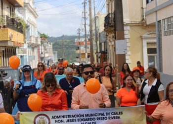 Ciales se une a la conmemoración del Día mundial para la prevención del suicidio con marcha