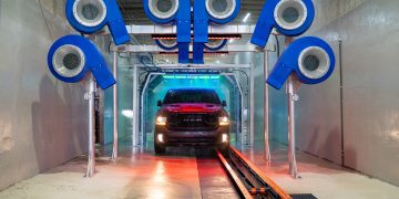 Anuncian apertura de primer centro de lavado automatizado en Santurce