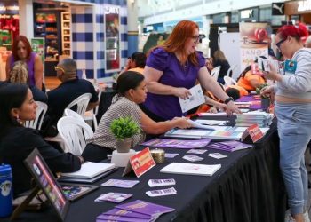 Oficina de la Mujer de Caguas recibe $261,475 en fondos estatales y federales para fortalecer servicios a víctimas de violencia de género