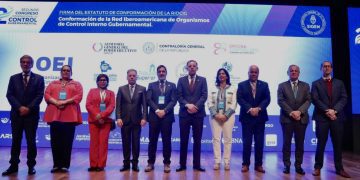 Contralora presenta en Argentina reformas de Puerto Rico que serán consideradas como modelo para otros países