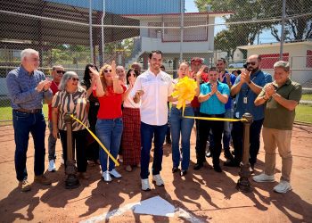 Aguada inaugura renovado Parque Carlos Cajigas tras inversión de cerca de $700 mil