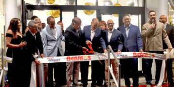 Mueblerías Berríos inaugura nueva megatienda en Mayagüez Mall