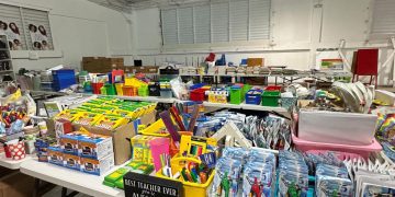 IslandCorps celebró segunda edición de “El Aula Libre: The Free Teacher Store”
