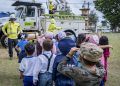 Estudiantes de Cayey conocen de cerca el trabajo de las brigadas de LUMA para servir a las comunidades