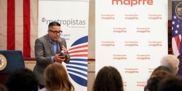 Senado educa a jóvenes sobre las consecuencias de los choques de tránsito