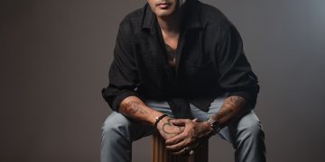 Charlie Cruz celebra nominación al Latin GRAMMY 2026 por INVICTO