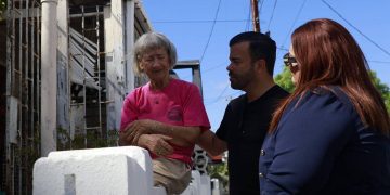 Vivienda confirma asignación de hogar para doña María Magdalena Ortiz junto a sus mascotas